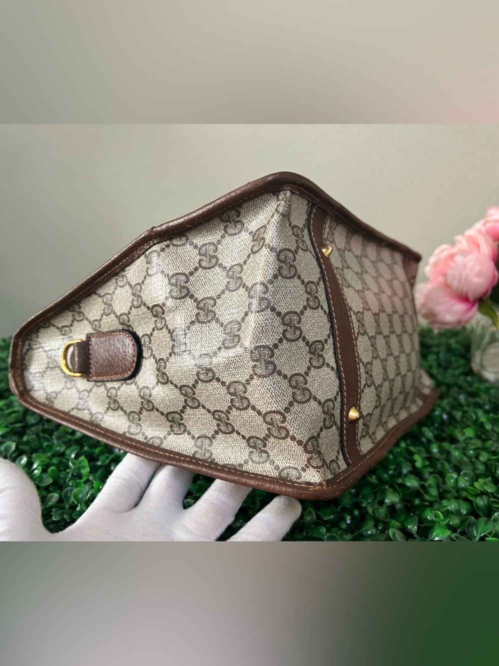 Vintage Gucci GG Supreme MonogramBeige and Brown- Main zipper has been replaced - Picture 6 of 11